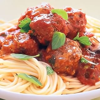 Spaghetti with Meatballs with Bread Sticks